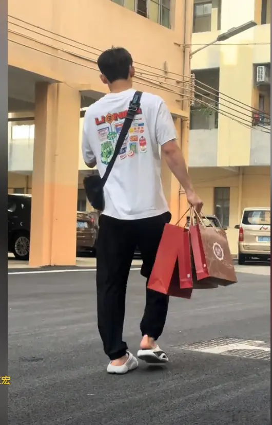 广东队提前 广东队提前